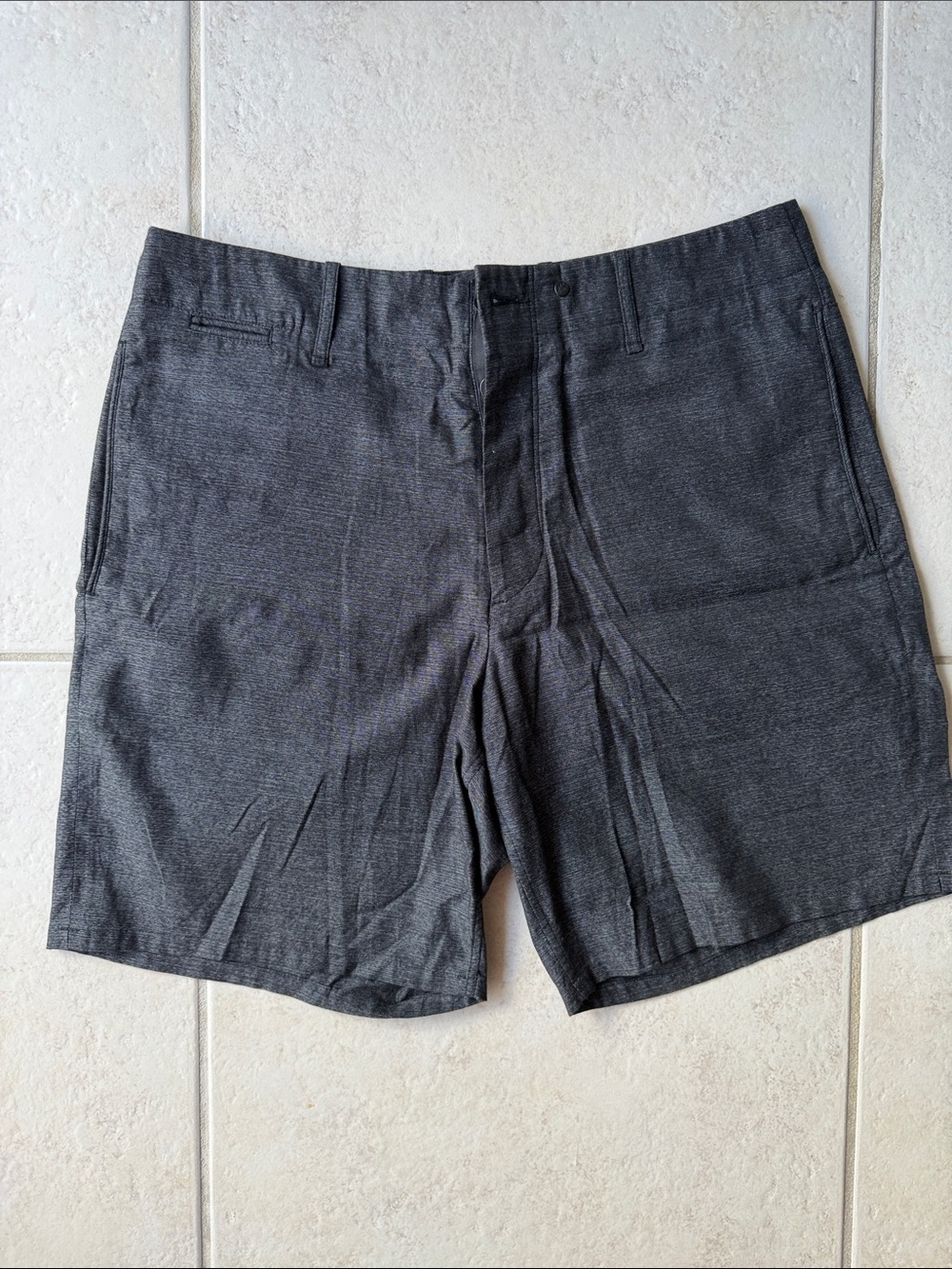 rag & bone Men's Black Shorts with Minimalist Stitching